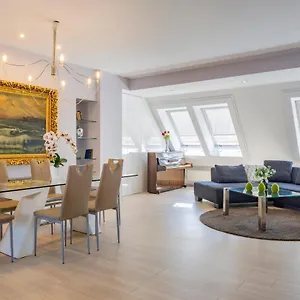 Апартаменты Apartamenty Market Square 